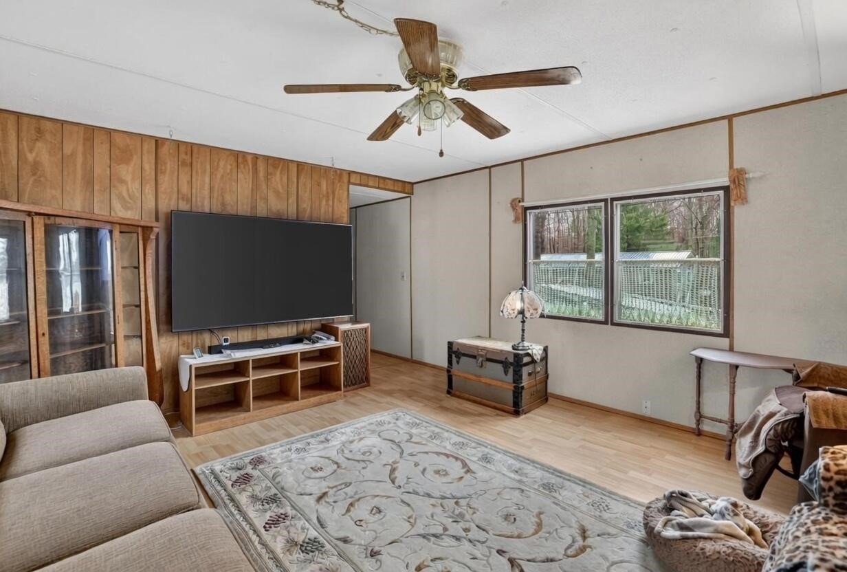 19449 Park Road Big Rapids, MI 49307 - Photo 11 of 35