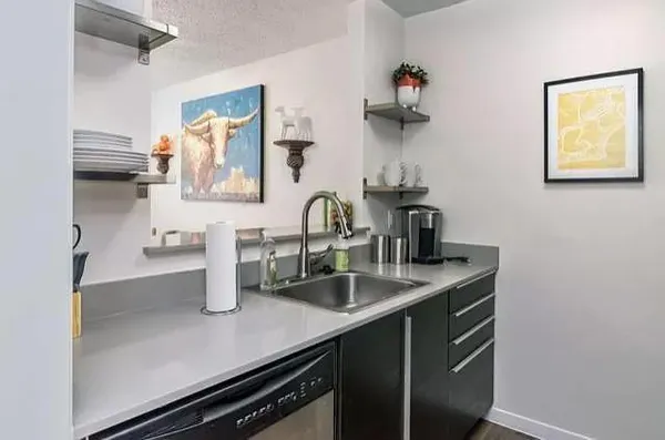 $1,225 | 1915 Fairlawn Lane, Unit 2, Austin, TX 78704