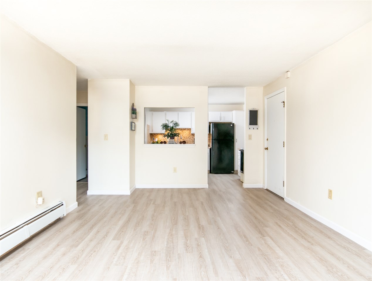 5 Strawberry Bank Road, Unit 10 Nashua, NH 03062 - Photo 1 of 14 Gallery Image 1