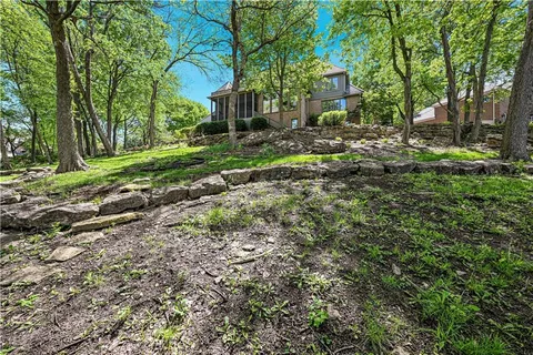 $2,000,000 | 60 Dundee Court, Loch Lloyd, MO 64012