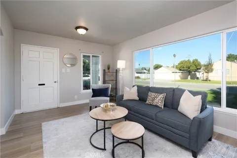 $760,000 | 10722 Rose Hedge Drive, Whittier, CA 90606