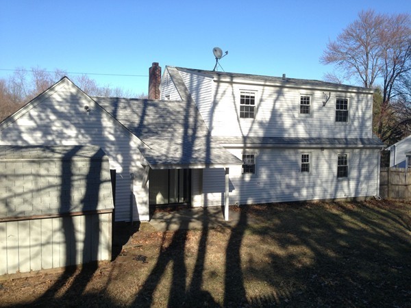 12 Springbrook Road Auburn, MA 01501 - Photo 5 of 25 Gallery Image 5
