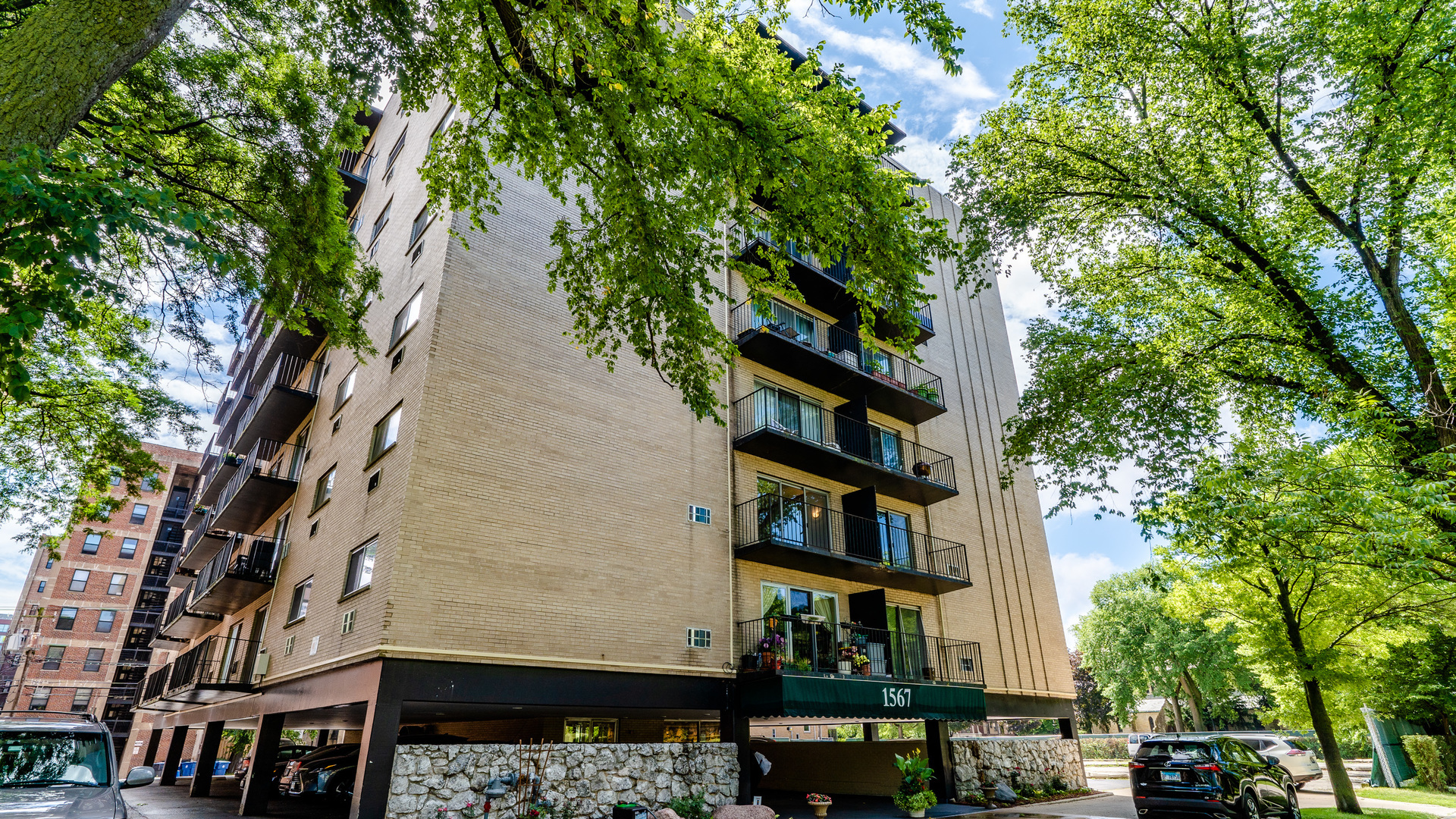 1567 Ridge Avenue, Unit 201 Evanston, IL 60201 - Photo 1 of 17