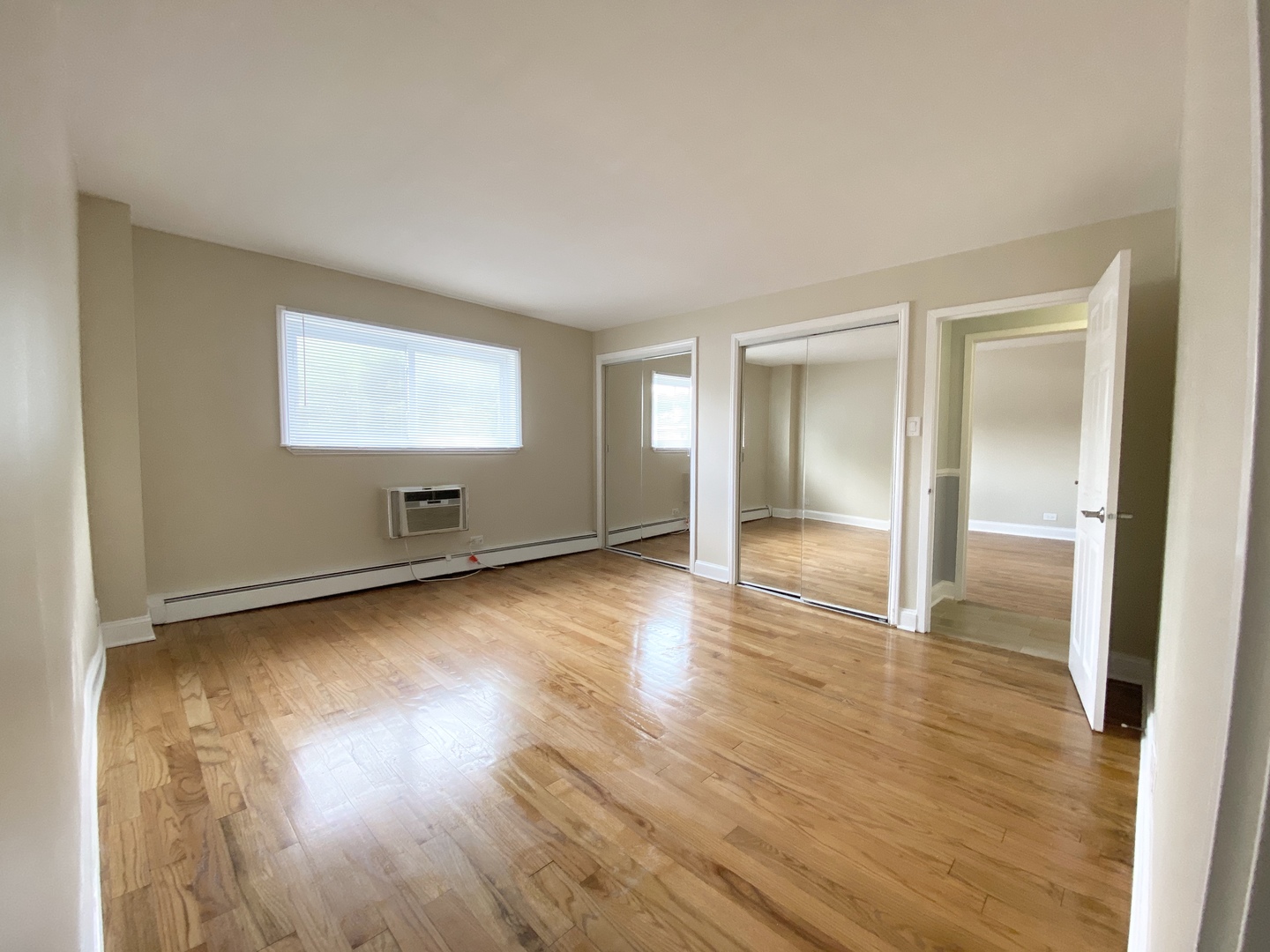 1567 Ridge Avenue, Unit 201 Evanston, IL 60201 - Photo 8 of 17