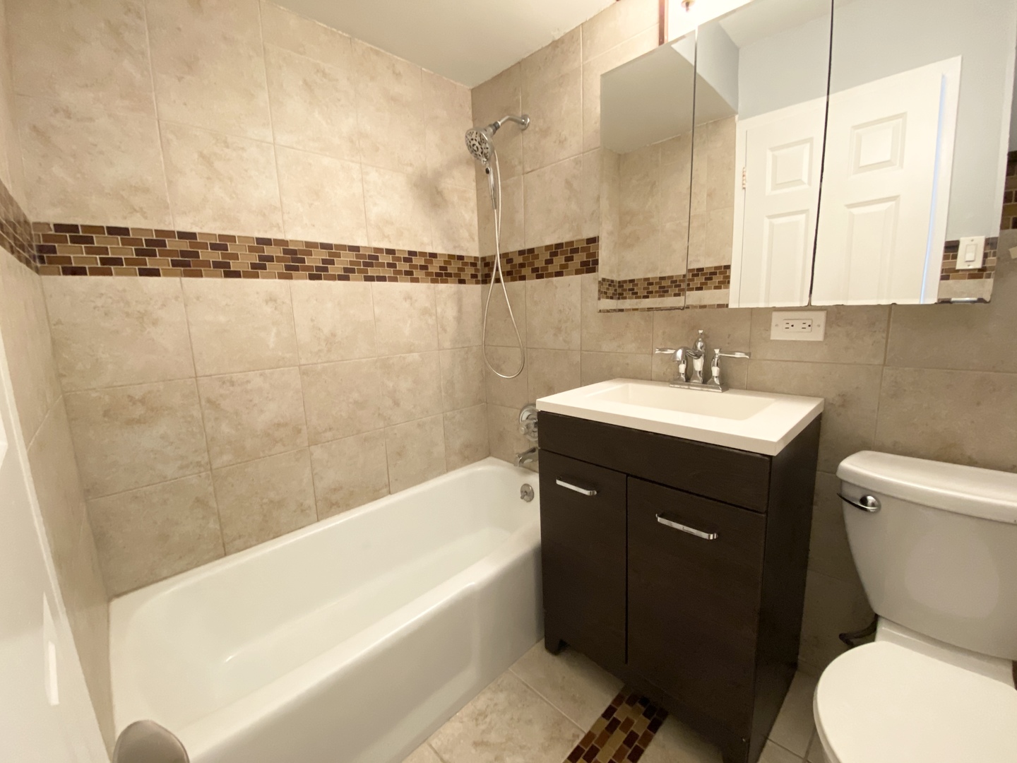 1567 Ridge Avenue, Unit 201 Evanston, IL 60201 - Photo 9 of 17