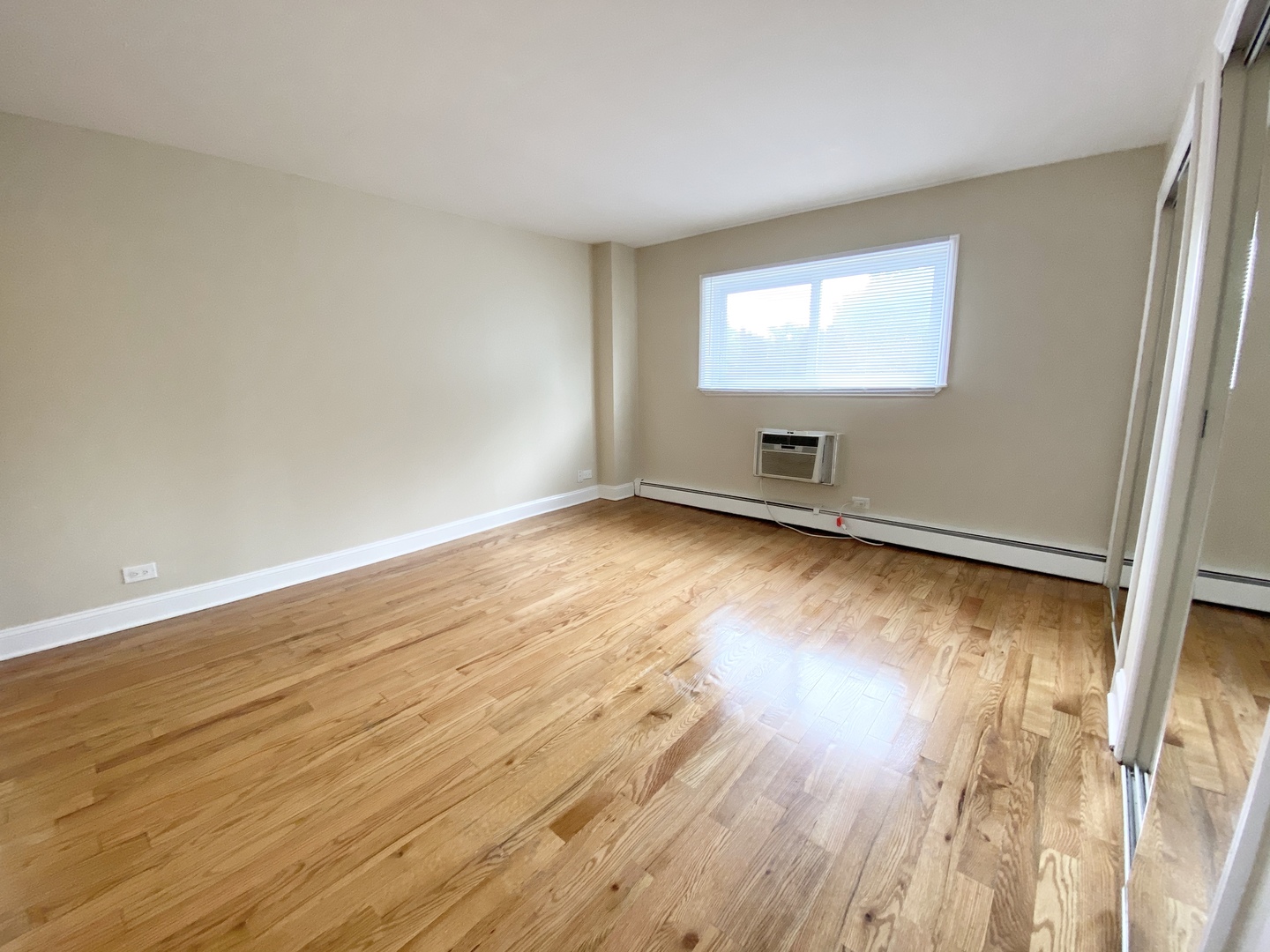 1567 Ridge Avenue, Unit 201 Evanston, IL 60201 - Photo 10 of 17