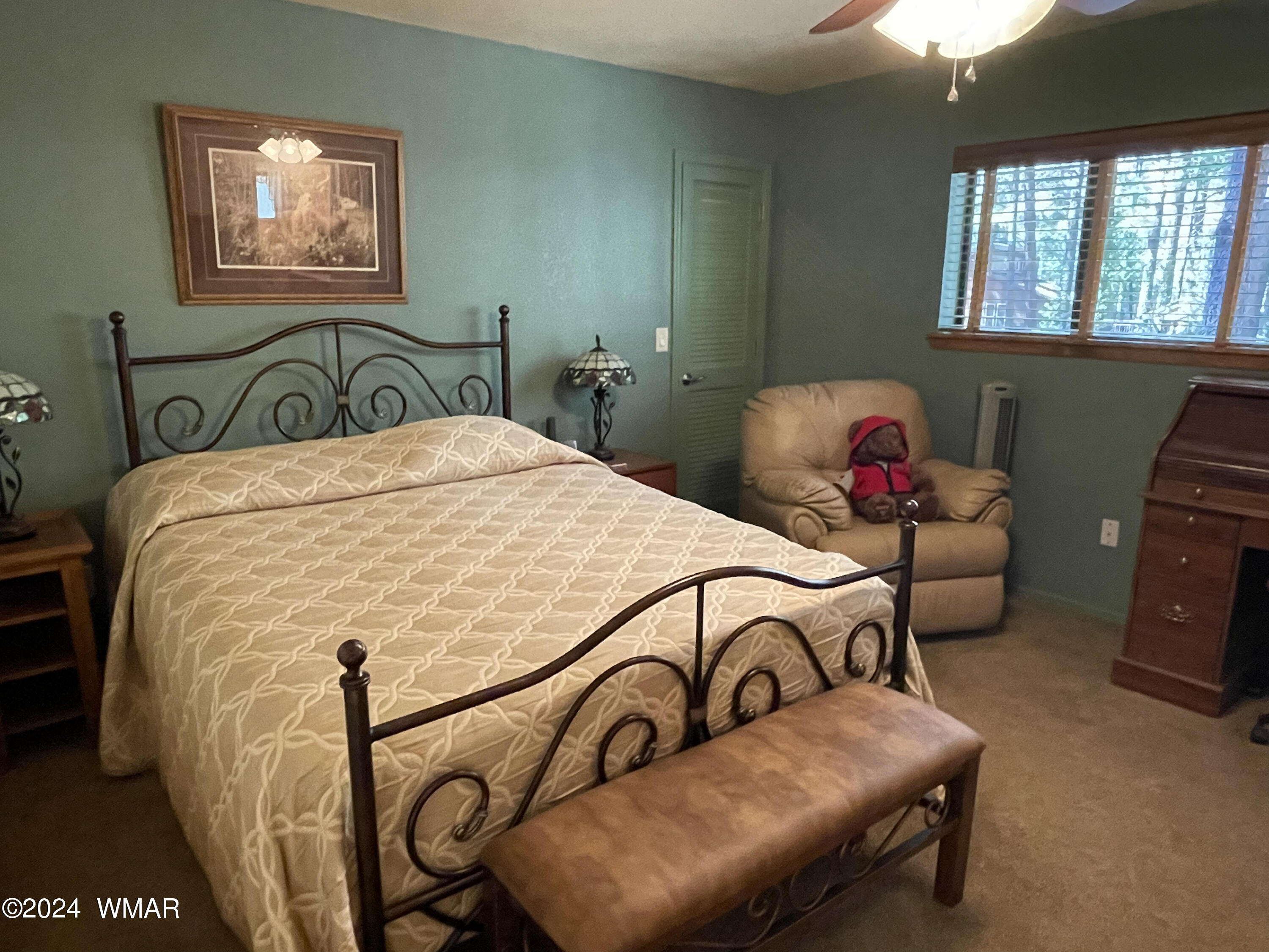 3933 Snow Circle Pinetop, AZ 85935 - Photo 13 of 25 Primary bedroom.