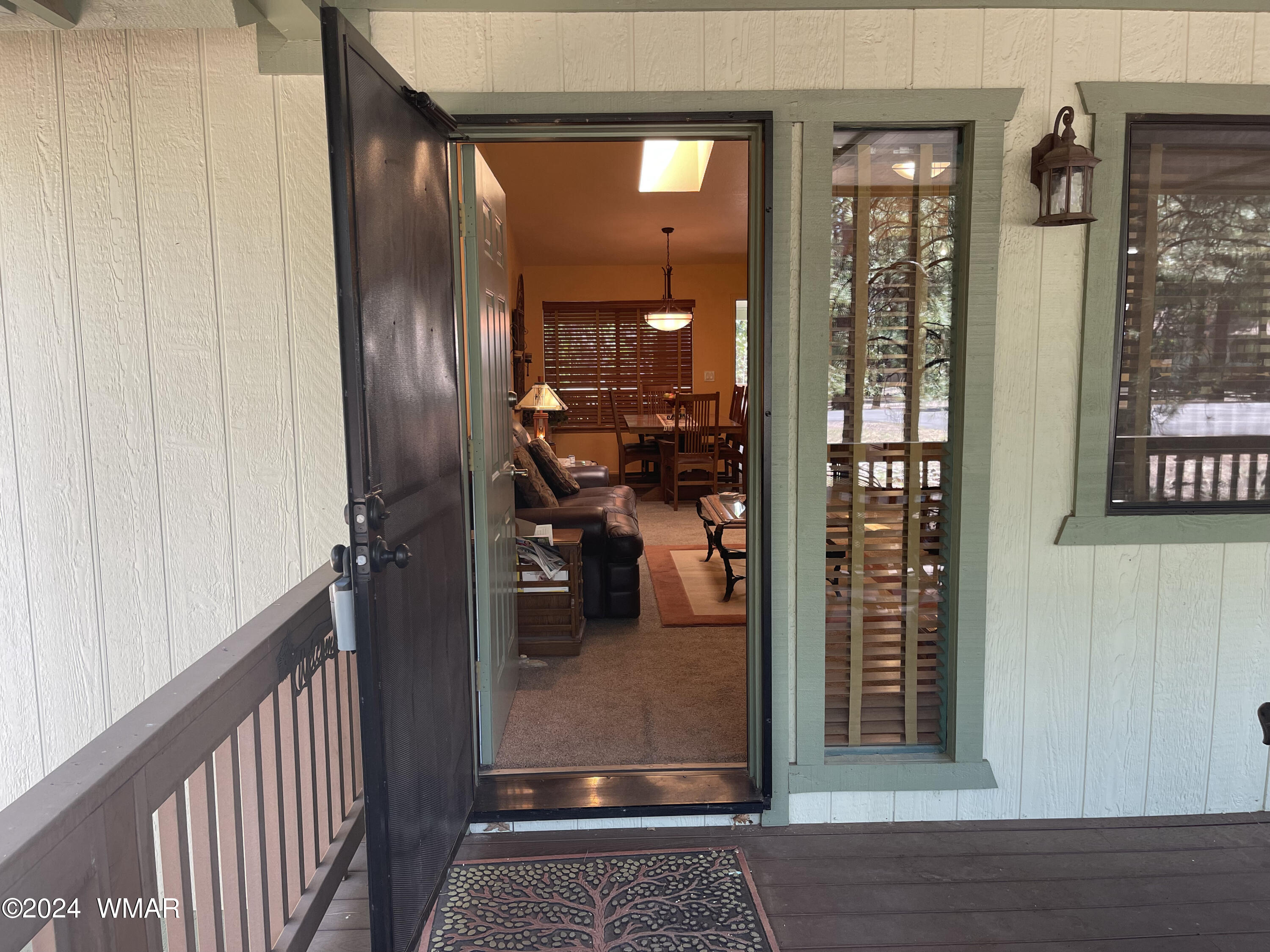 3933 Snow Circle Pinetop, AZ 85935 - Photo 2 of 25 Front entry.