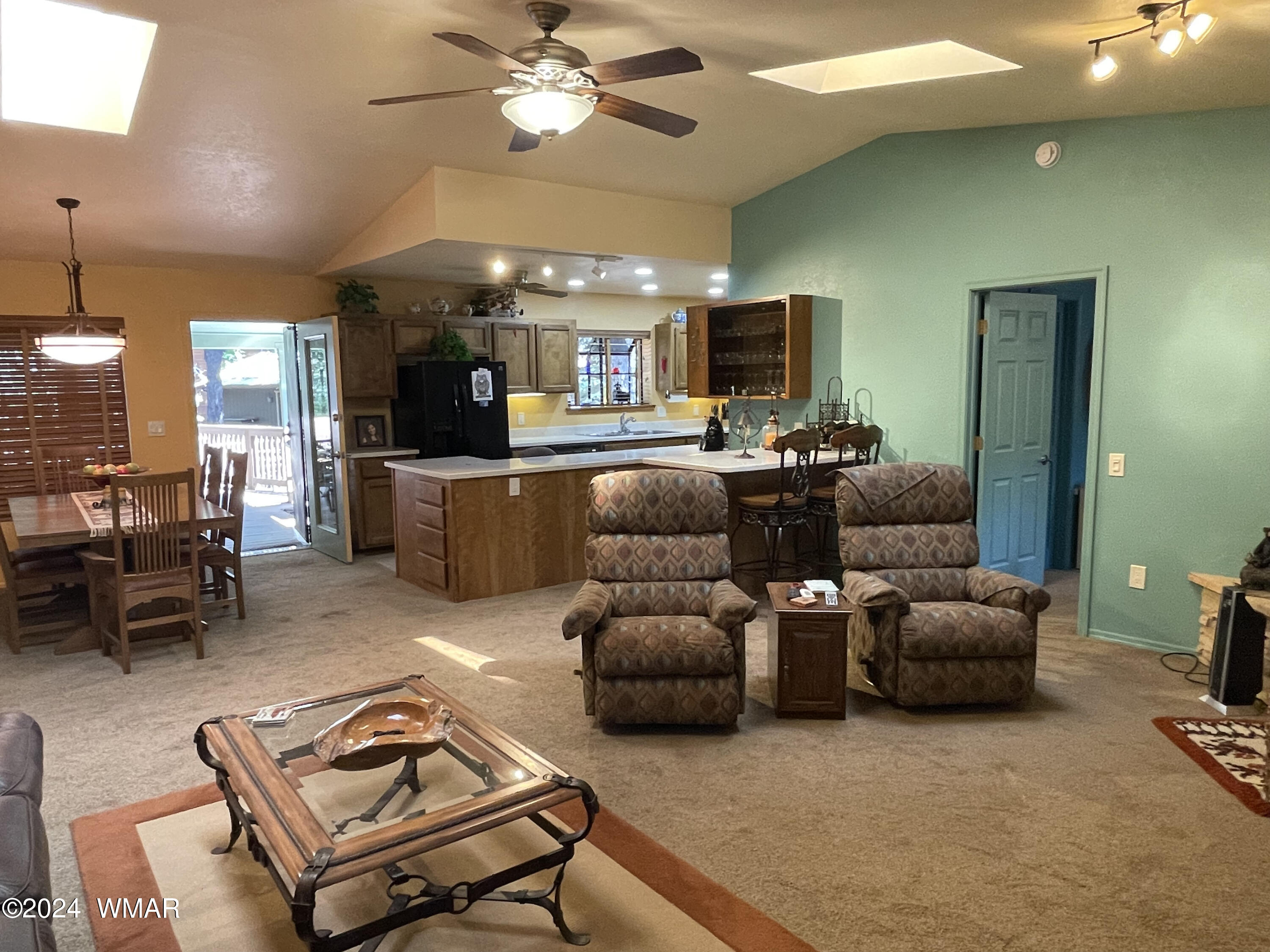 3933 Snow Circle Pinetop, AZ 85935 - Photo 4 of 25