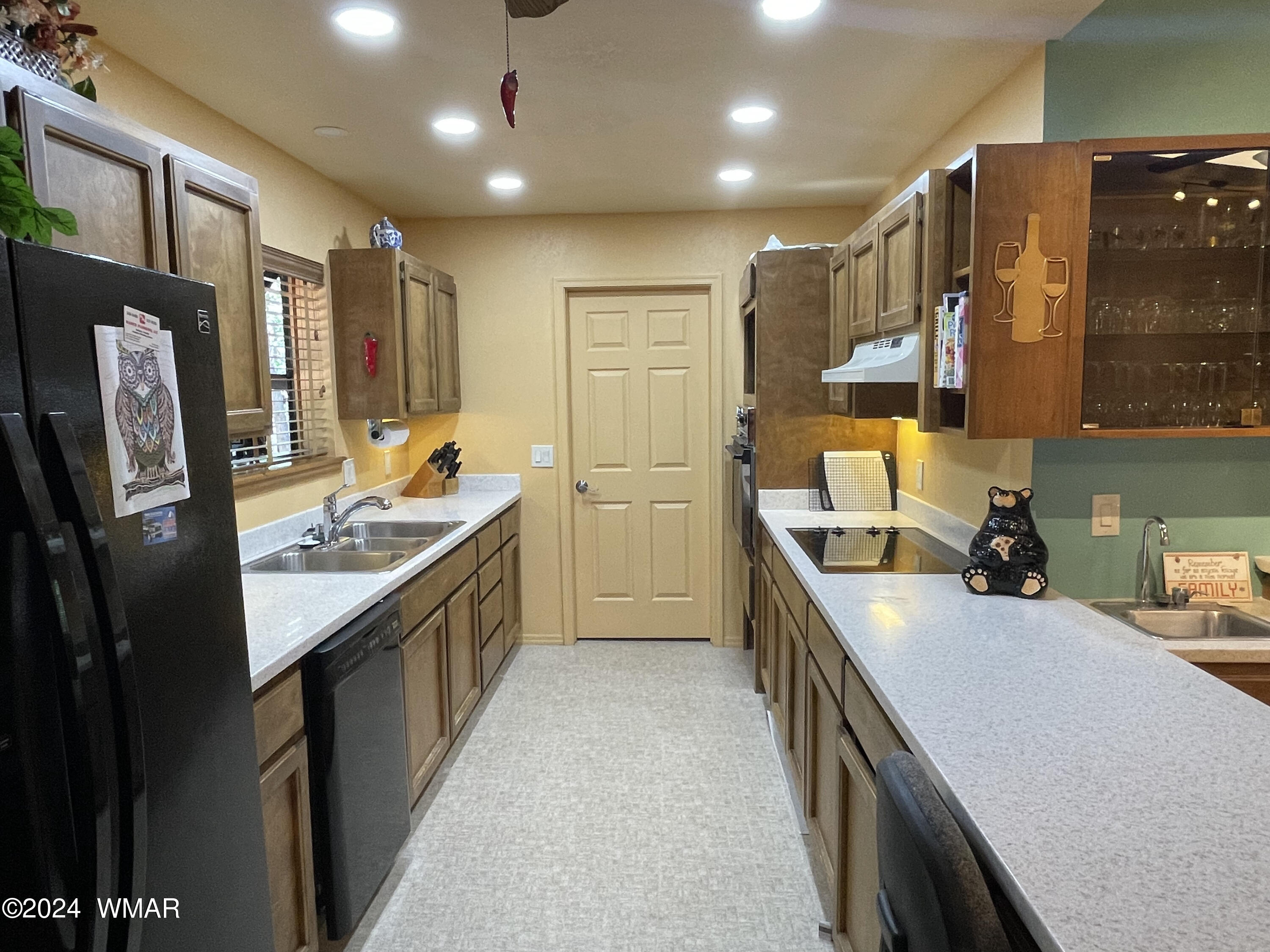 3933 Snow Circle Pinetop, AZ 85935 - Photo 10 of 25