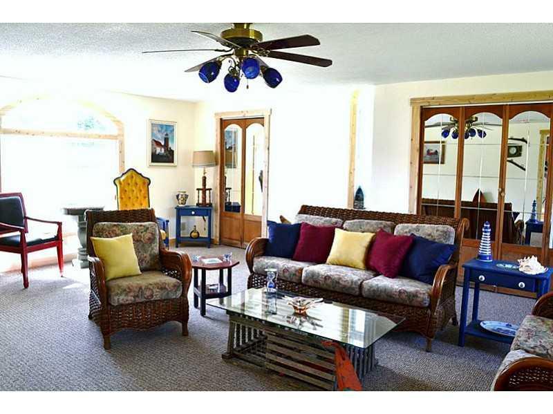 27 Belanger Road Jay, ME 04239 - Photo 20 of 29 Den/Family/Great Room.
