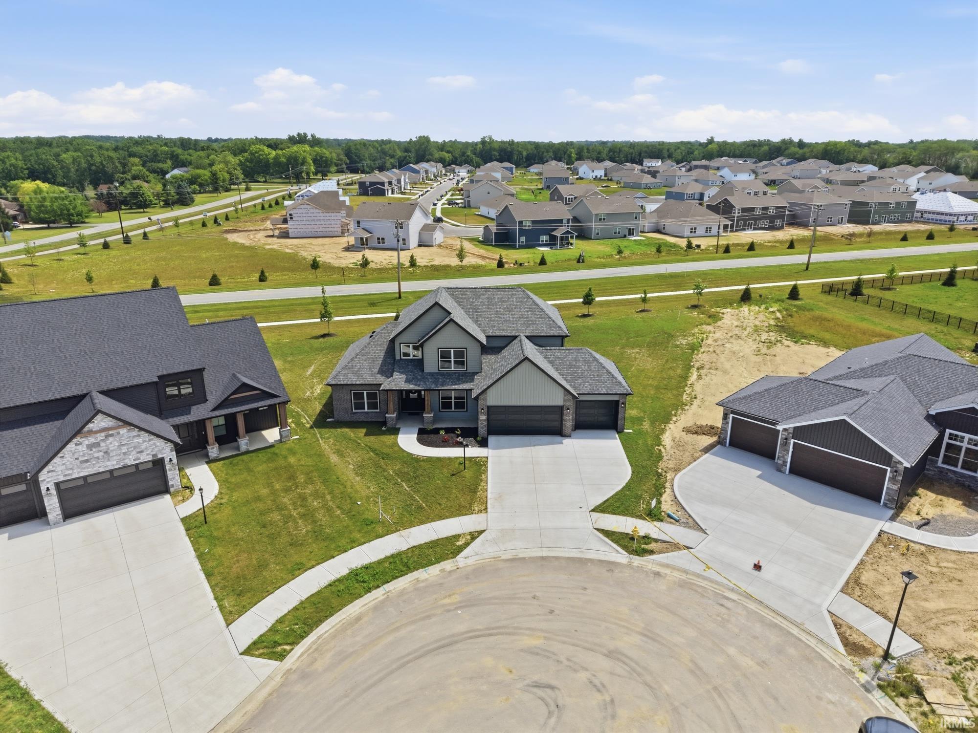 17650 Seahawk Lane Huntertown, IN 46748 - Photo 2 of 50