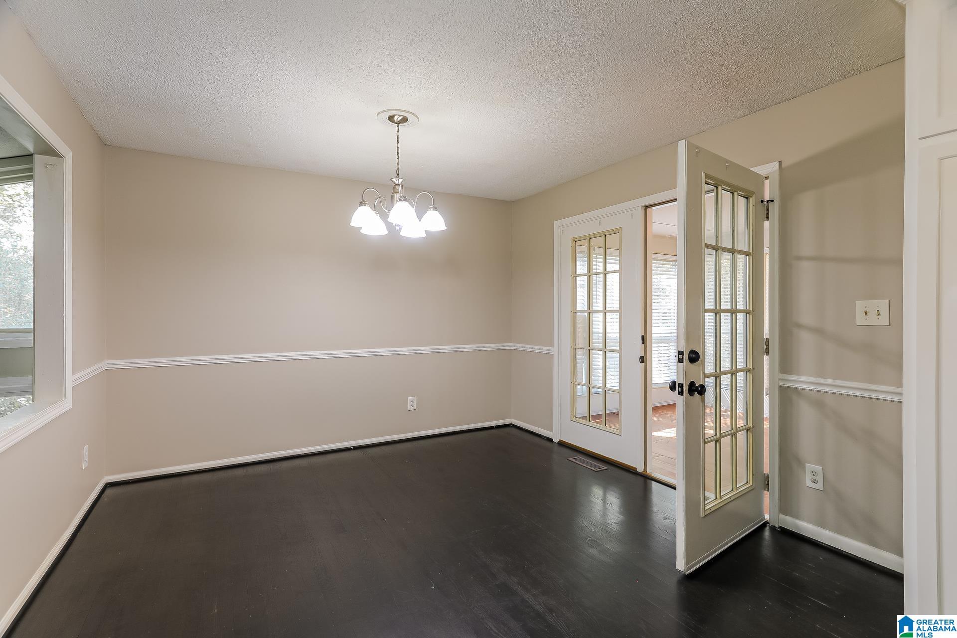 1307 3rd Avenue Southwest Alabaster, AL 35007 - Photo 11 of 23 Gallery Image 11