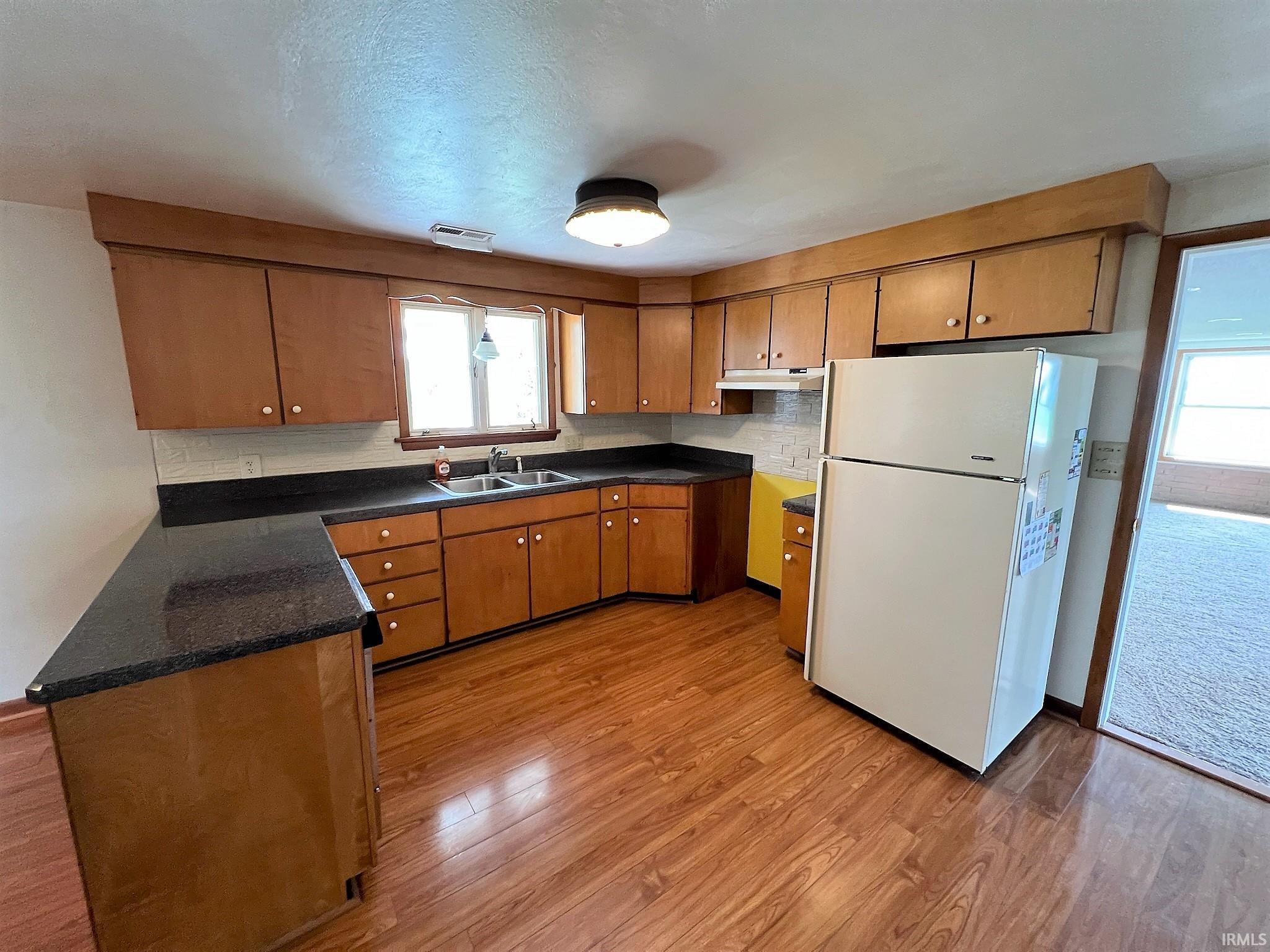 1695 East Hillbrook Road Jasper, IN 47546 - Photo 8 of 15 Gallery Image 8