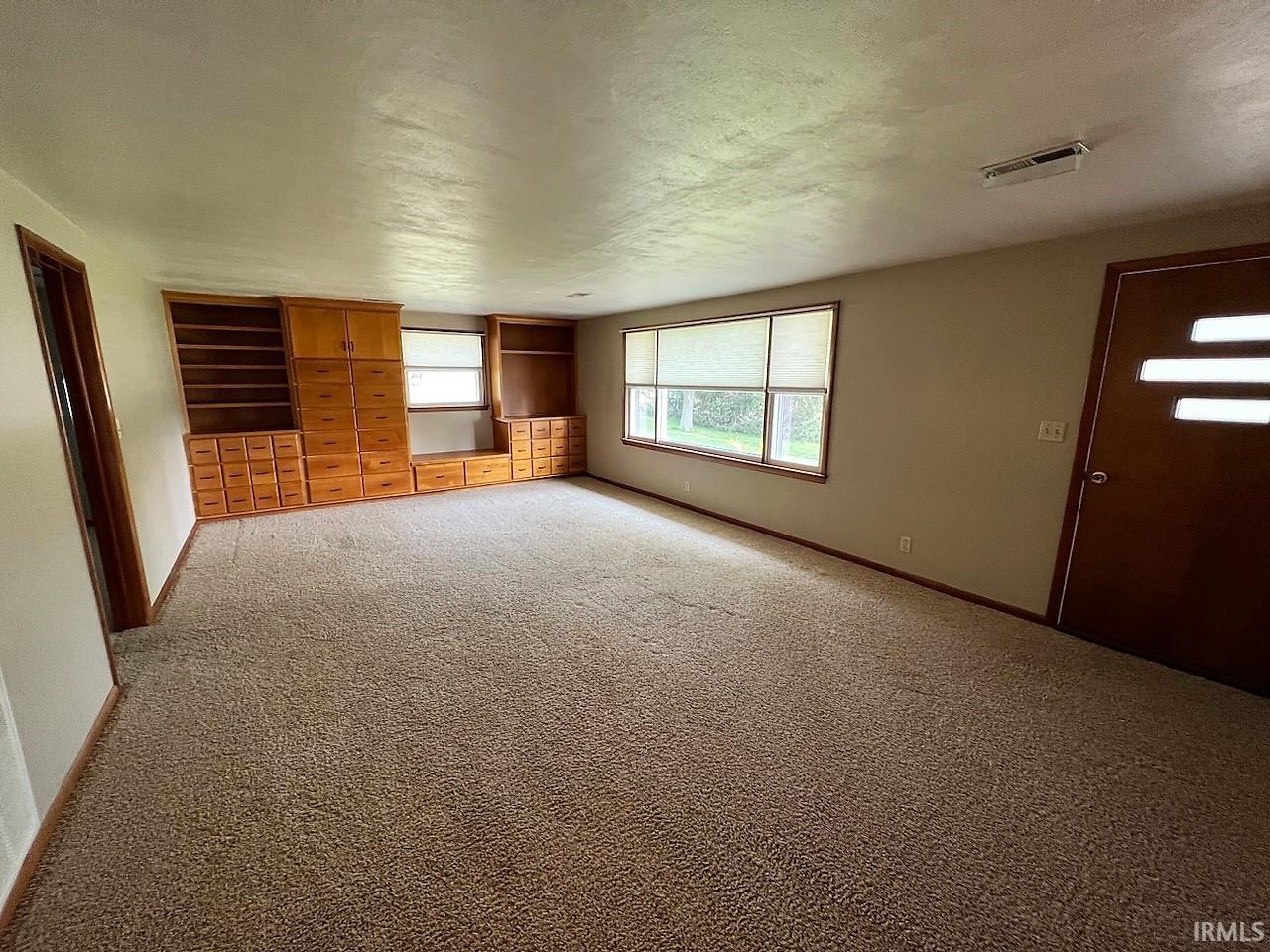 1695 East Hillbrook Road Jasper, IN 47546 - Photo 10 of 15 Gallery Image 10
