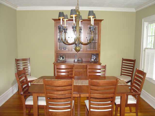 1835 Edgemont Road Columbus, OH 43212 - Photo 4 of 5