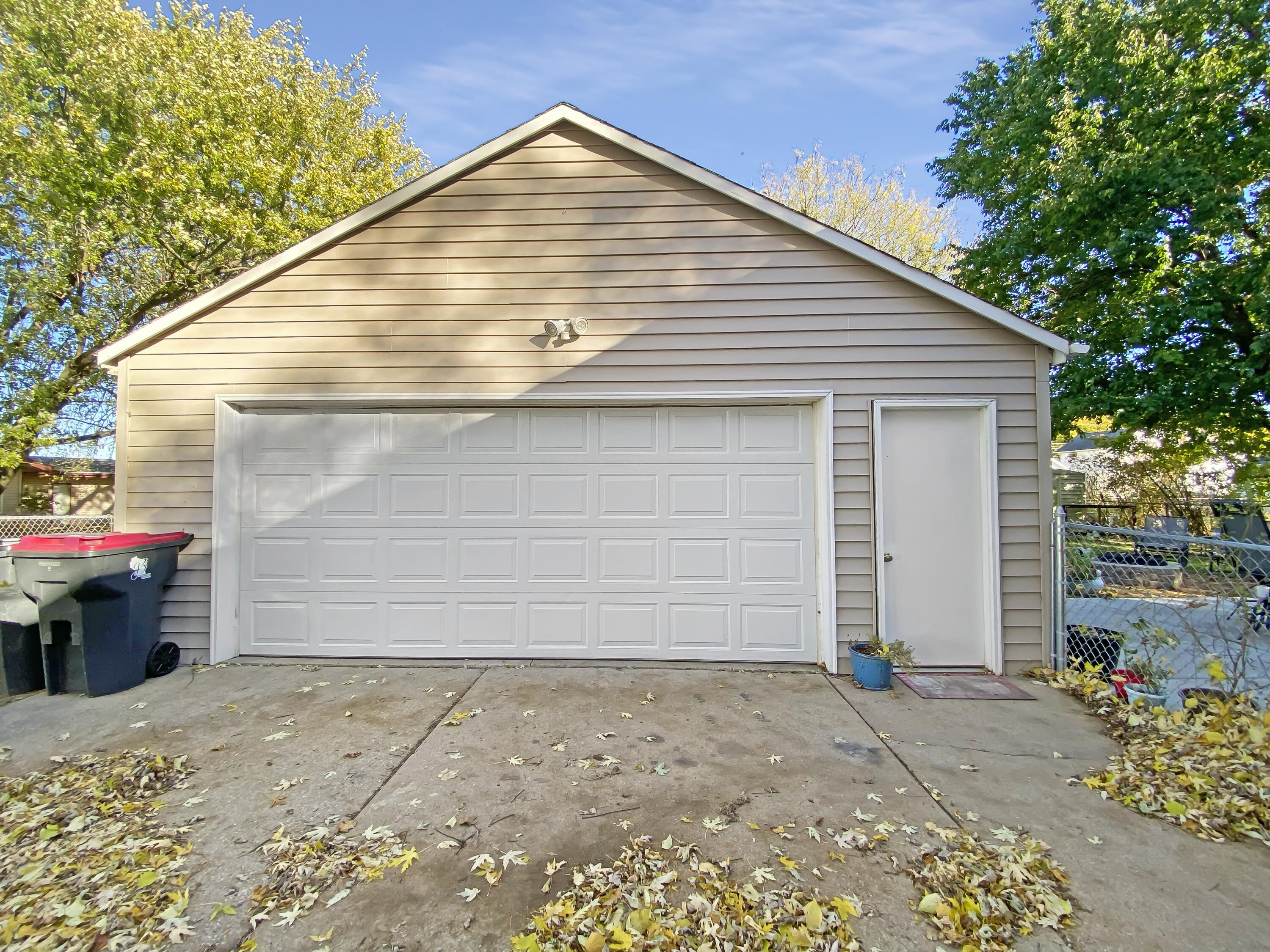 515 Johnson Avenue Clinton, WI 53525 - Photo 16 of 17 IMG_9401