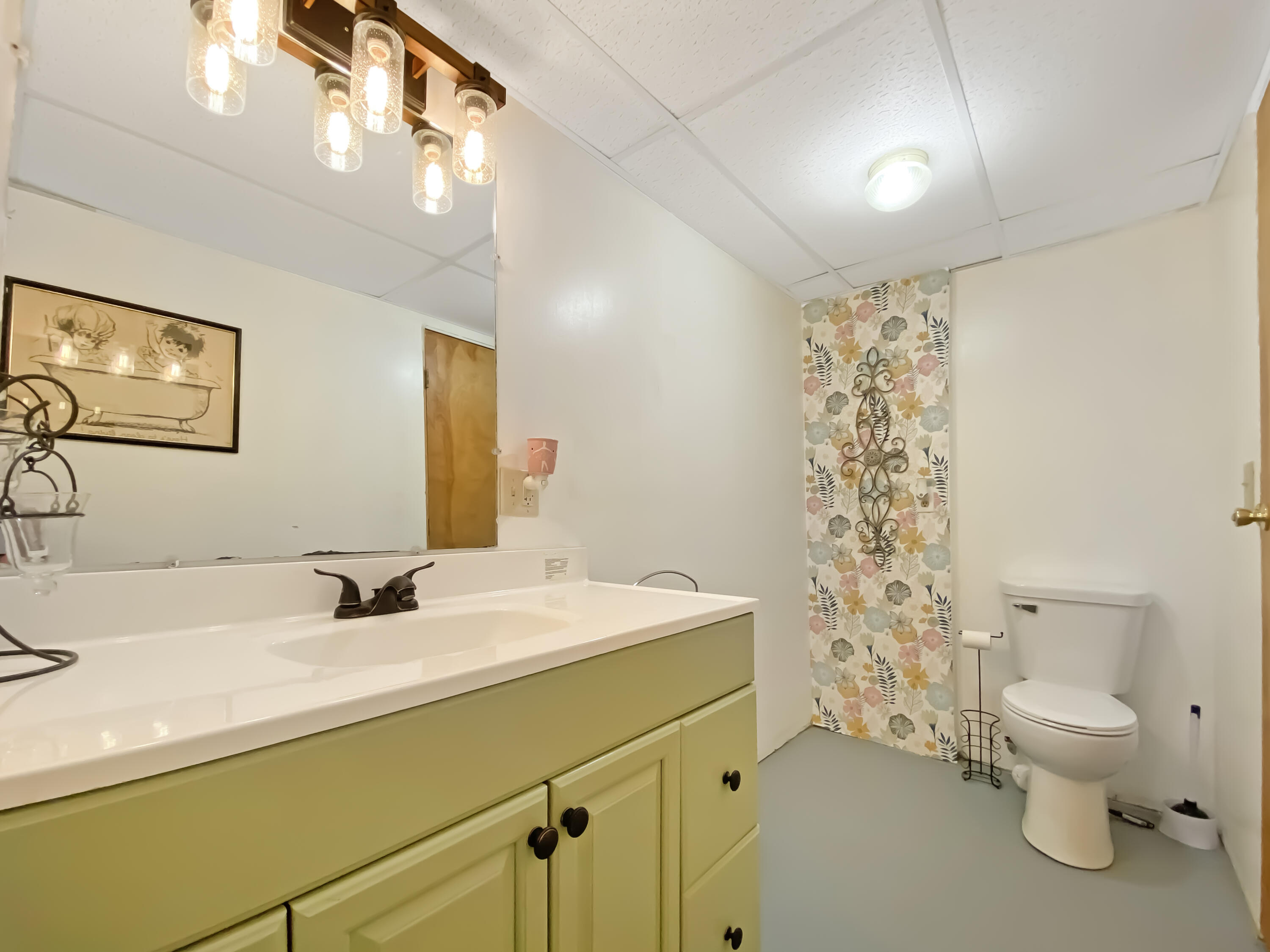 515 Johnson Avenue Clinton, WI 53525 - Photo 10 of 17 IMG_9327