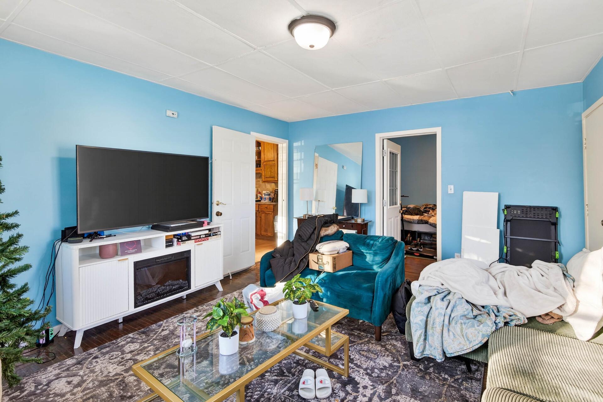 3905 North 6th Street Minneapolis, MN 55412 - Photo 16 of 28