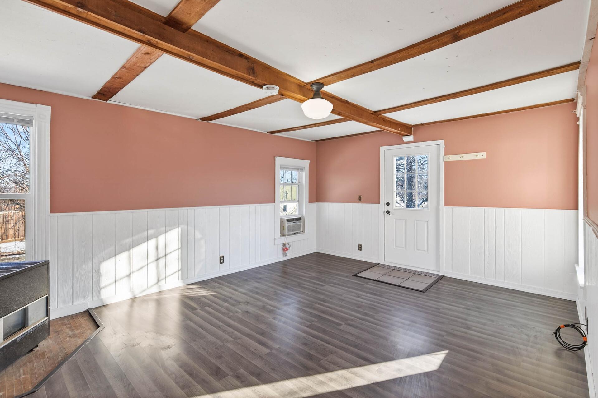 3905 North 6th Street Minneapolis, MN 55412 - Photo 5 of 28