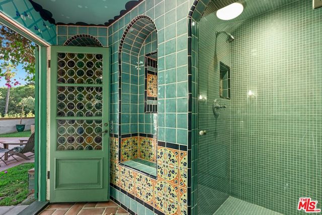 $21,500,000 | 2188 Ponet Drive, Los Angeles, CA 90068