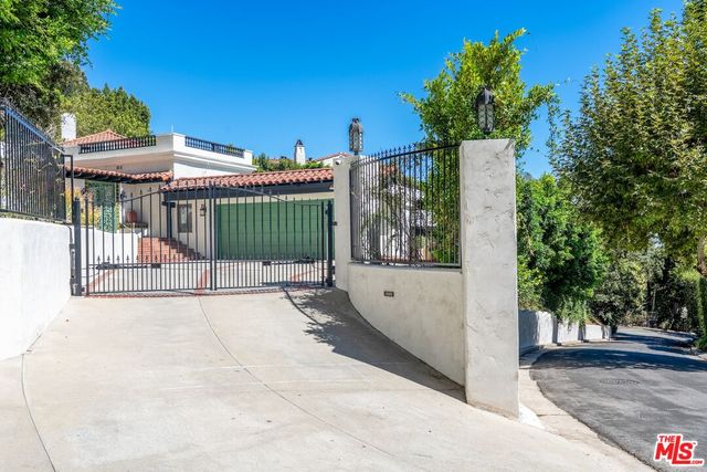 $21,500,000 | 2188 Ponet Drive, Los Angeles, CA 90068