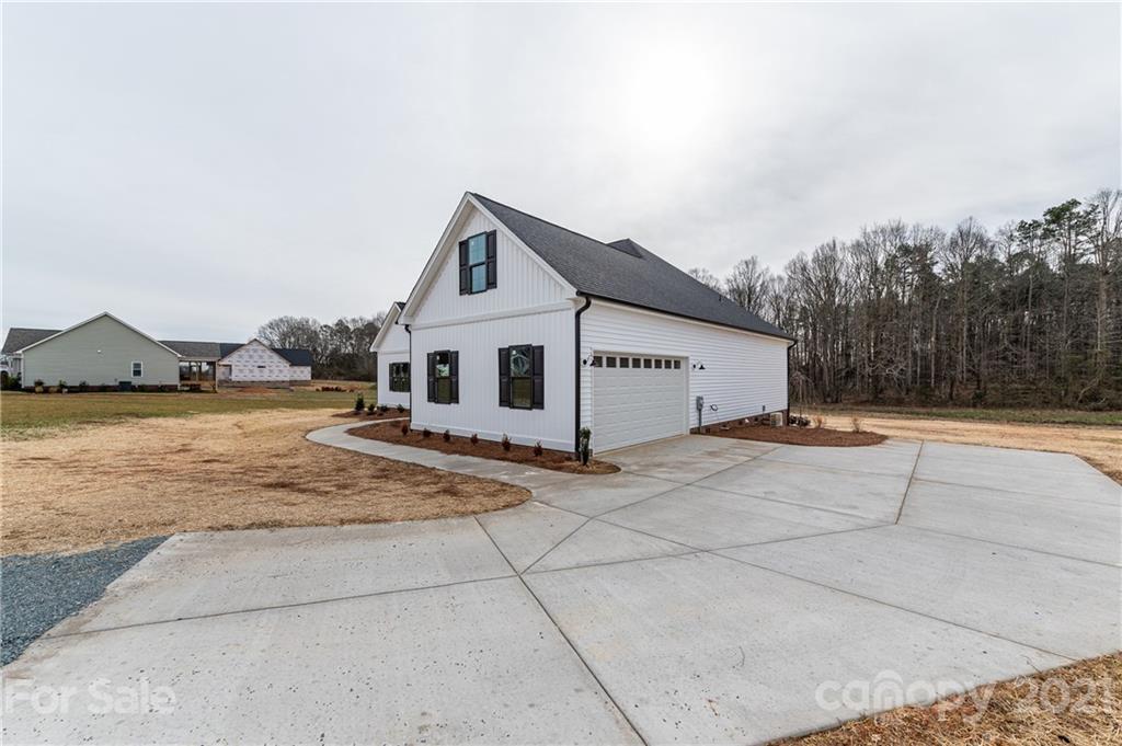 2518 Henry Baucom Road Monroe, NC 28110 - Photo 5 of 40