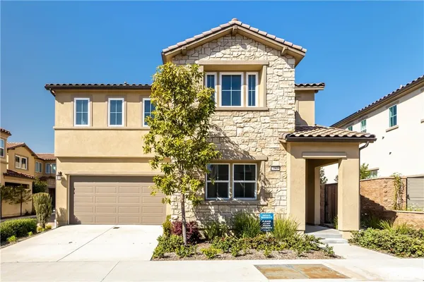 $6,800 | 20825 Acorn Circle, Northridge, CA 91326