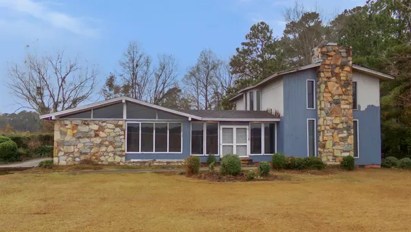 $170,000 | 4770 James B White Highway South, Whiteville, NC 28472