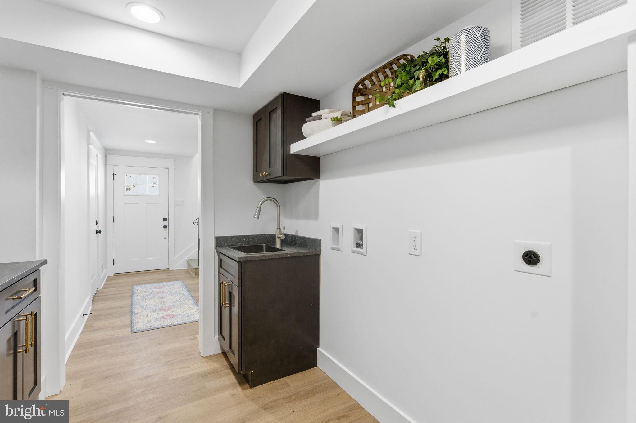 8615 Kerry Lane Springfield, VA 22152 - Photo 38 of 47