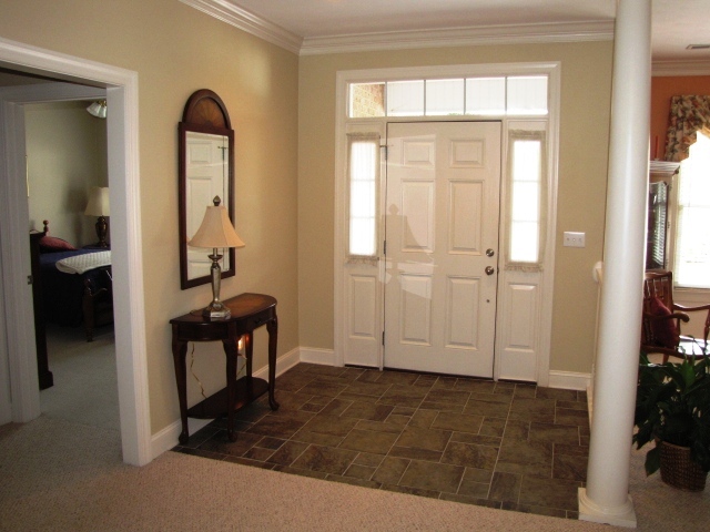 8277 Olsen Road Roanoke, VA 24019 - Photo 12 of 43 olsen 006
