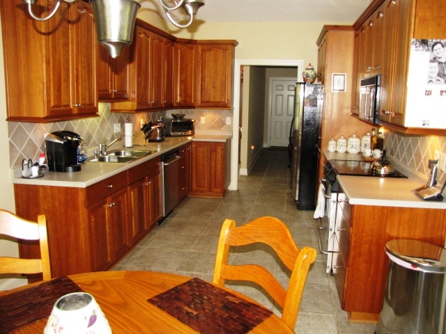8277 Olsen Road Roanoke, VA 24019 - Photo 3 of 43 olsen 019