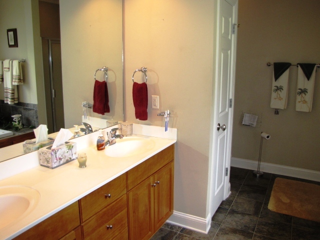 8277 Olsen Road Roanoke, VA 24019 - Photo 27 of 43 olsen 025