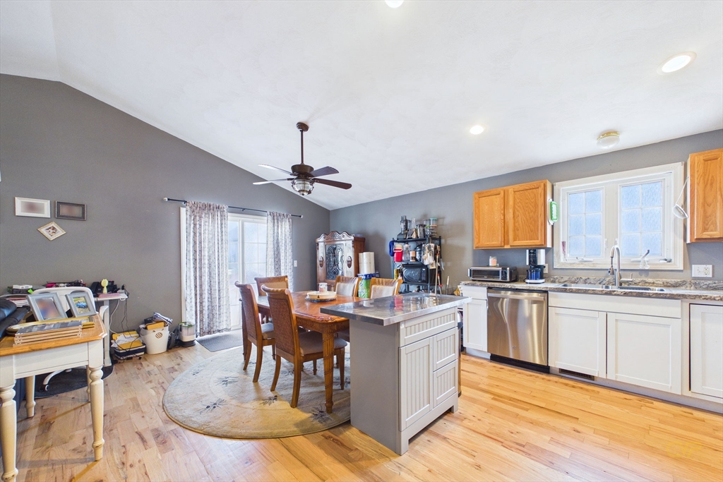 212 Haffards Street Fall River, MA 02723 - Photo 3 of 30