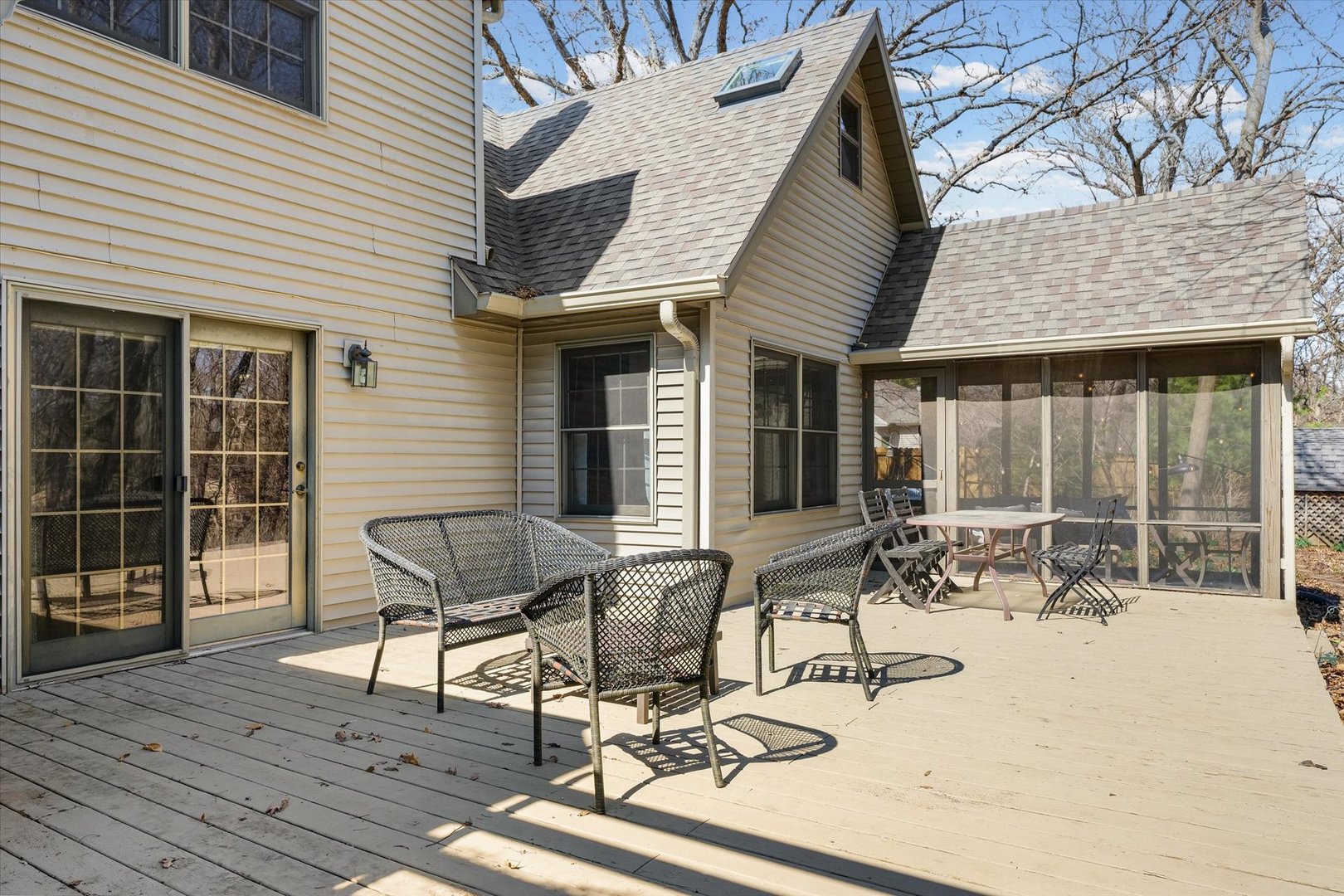 12 Turtle Creek Road Monticello, IL 61856 - Photo 50 of 63 a view of a dinning table and chairs in patio of the house