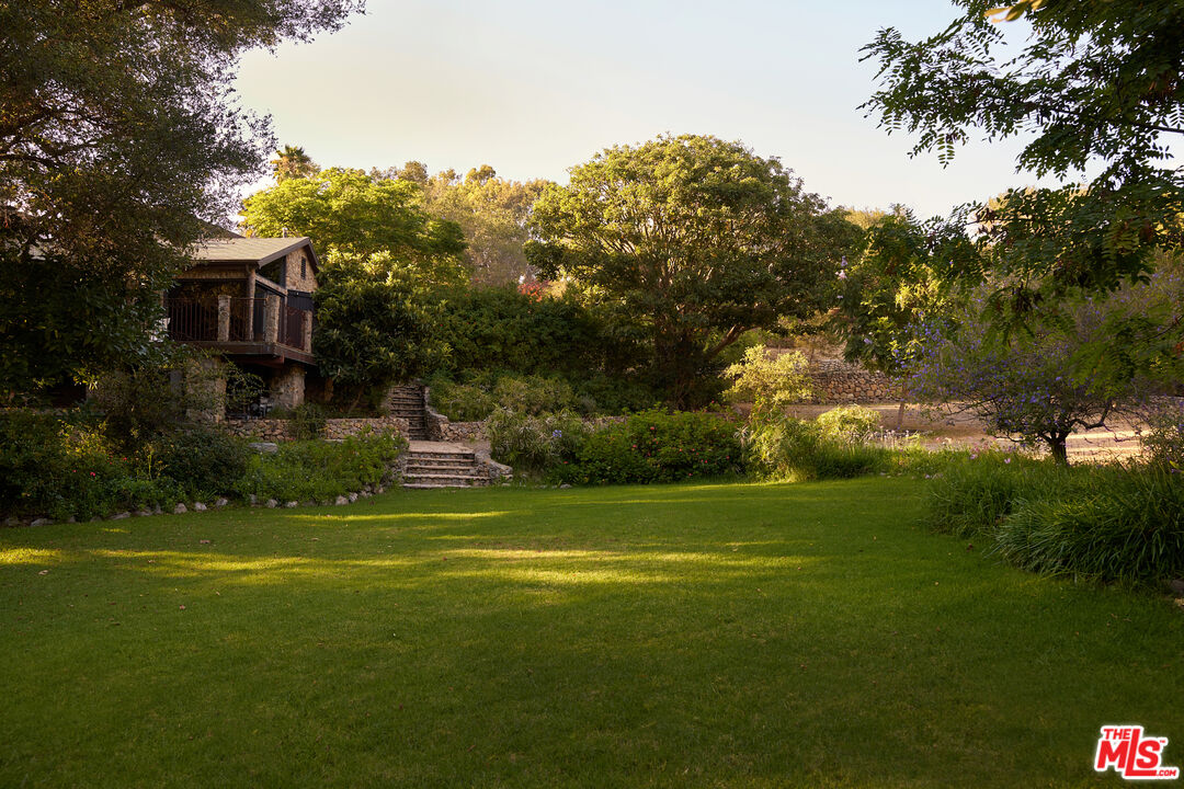 6208 Delaplane Road Malibu, CA 90265 - Photo 42 of 44 Gallery Image 42