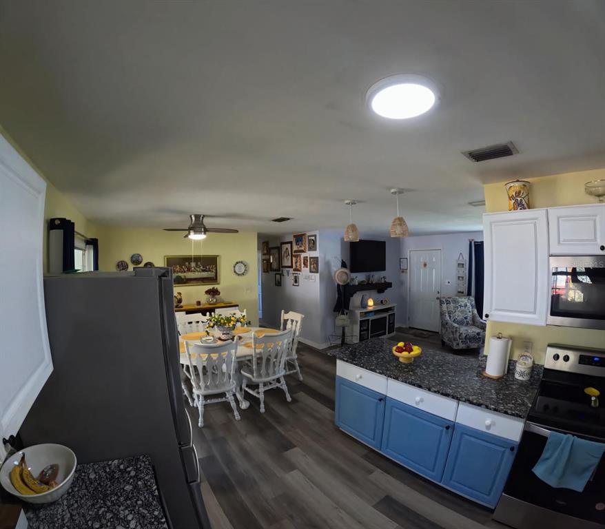 440 Southwest 264th Street Newberry, FL 32669 - Photo 8 of 36