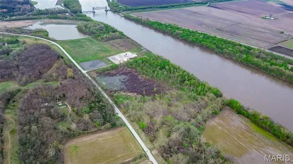 $191,000 | 0 Illinois Rt 100, Kampsville, IL 62053