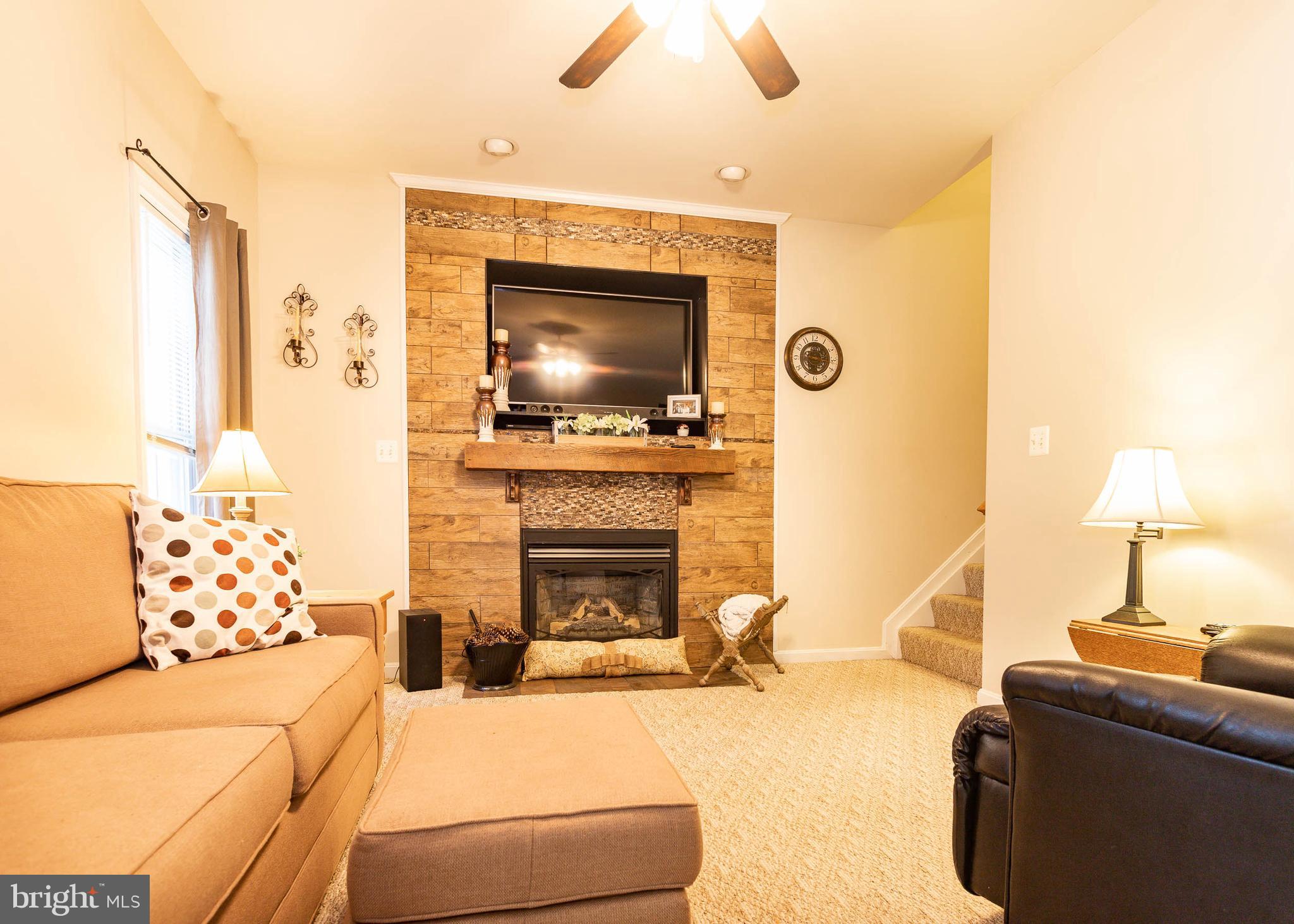484 Paradise Road Aberdeen, MD 21001 - Photo 4 of 44 Family Room