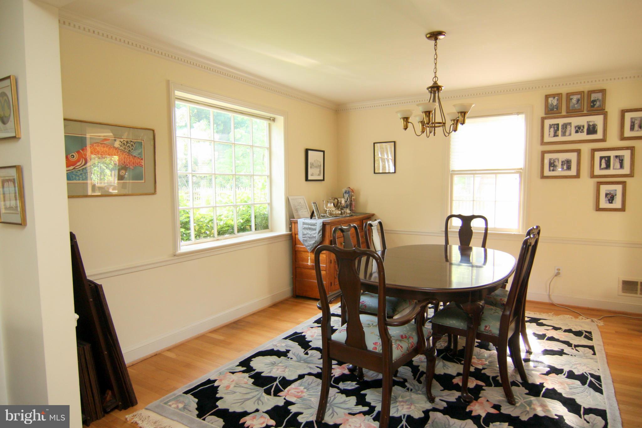 7501 Radnor Road Bethesda, MD 20817 - Photo 4 of 25 Dining Room