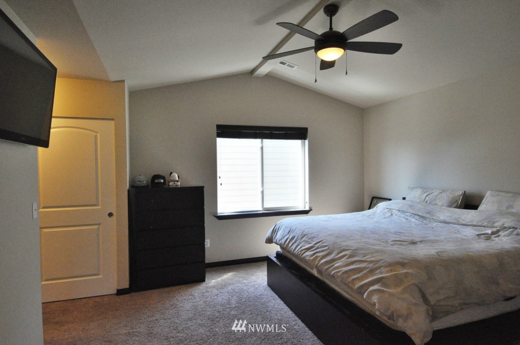 104 162nd Place Southeast, Unit LOT22 Bothell, WA 98012 - Photo 10 of 15 Gallery Image 10
