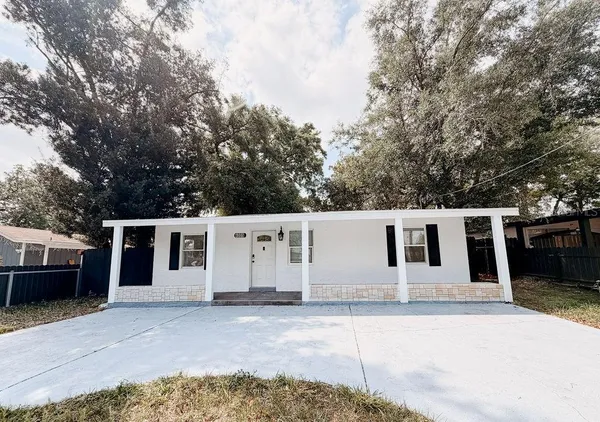 $2,500 | 4009 Deleuil Avenue, Tampa, FL 33610