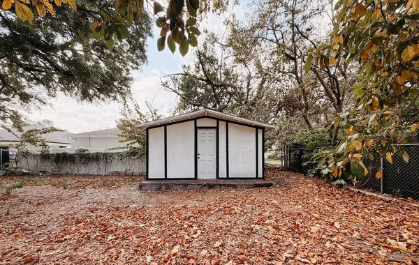 $2,500 | 4009 Deleuil Avenue, Tampa, FL 33610