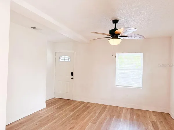 $2,500 | 4009 Deleuil Avenue, Tampa, FL 33610