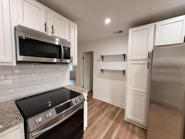 $2,500 | 4009 Deleuil Avenue, Tampa, FL 33610