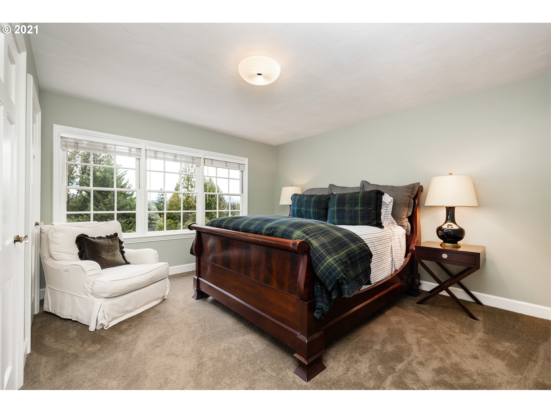 2430 South Military Road Portland, OR 97219 - Photo 22 of 32 Gallery Image 22