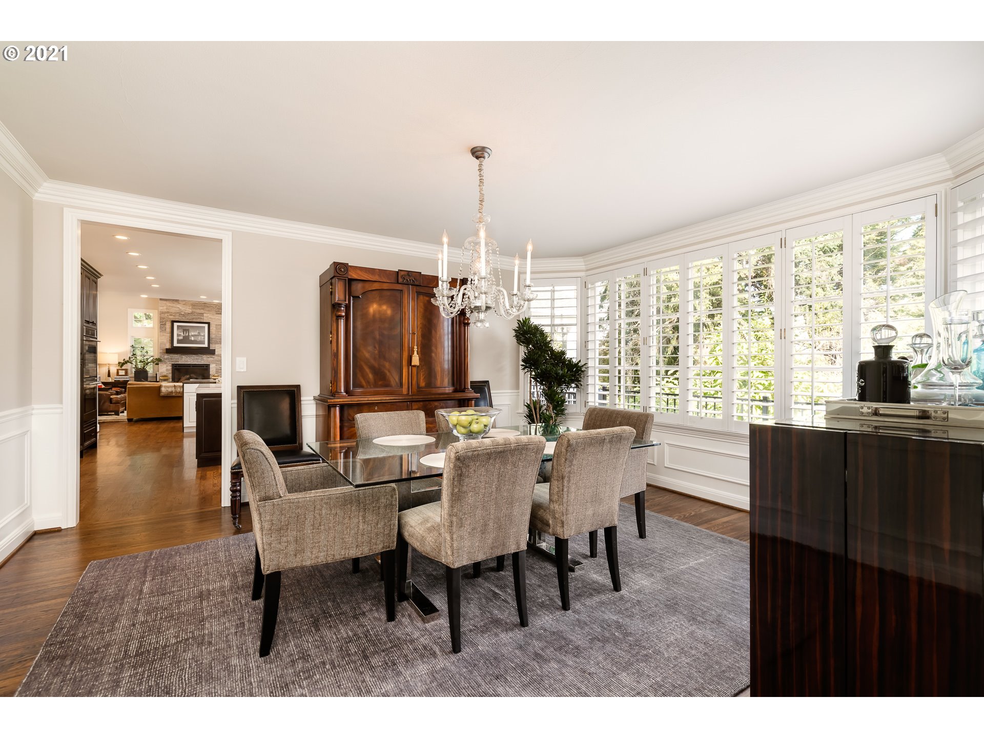 2430 South Military Road Portland, OR 97219 - Photo 7 of 32 Gallery Image 7