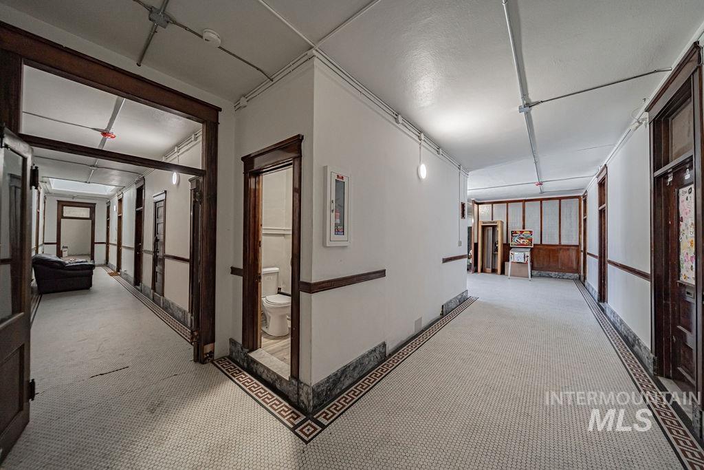 310 East Center Street Pocatello, ID 83201 - Photo 35 of 50