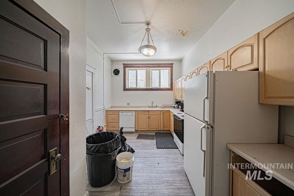 310 East Center Street Pocatello, ID 83201 - Photo 36 of 50