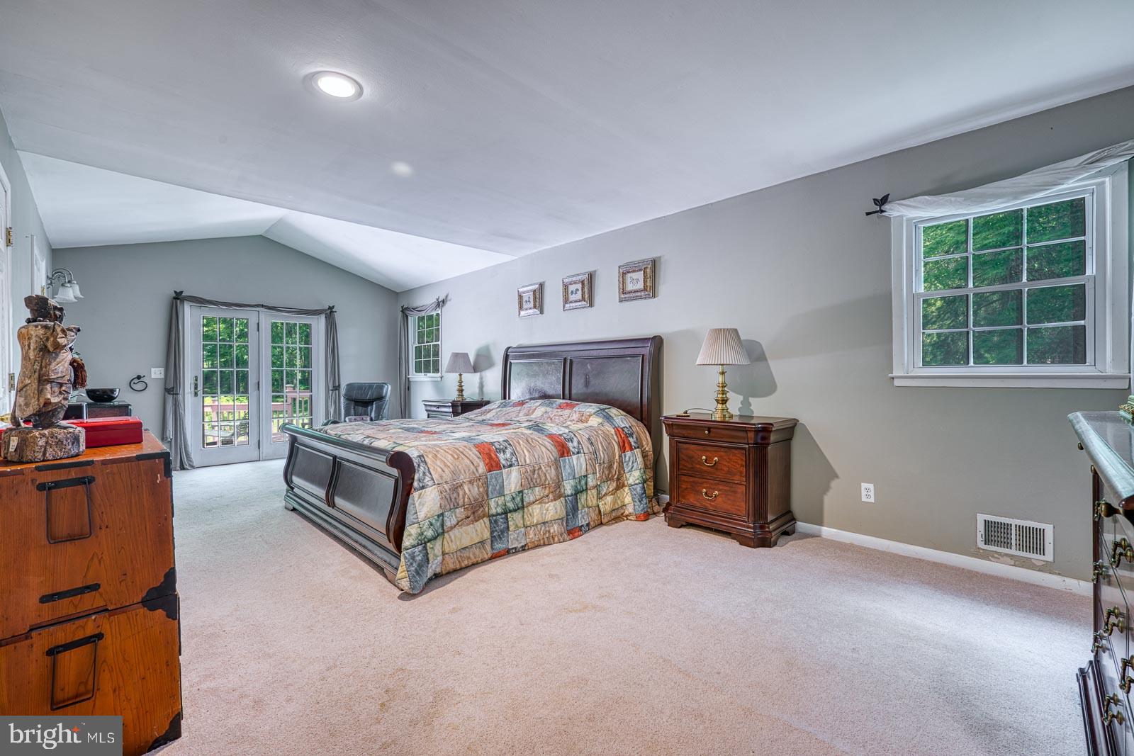 31 Shephard Way Basking Ridge, NJ 07920 - Photo 13 of 30